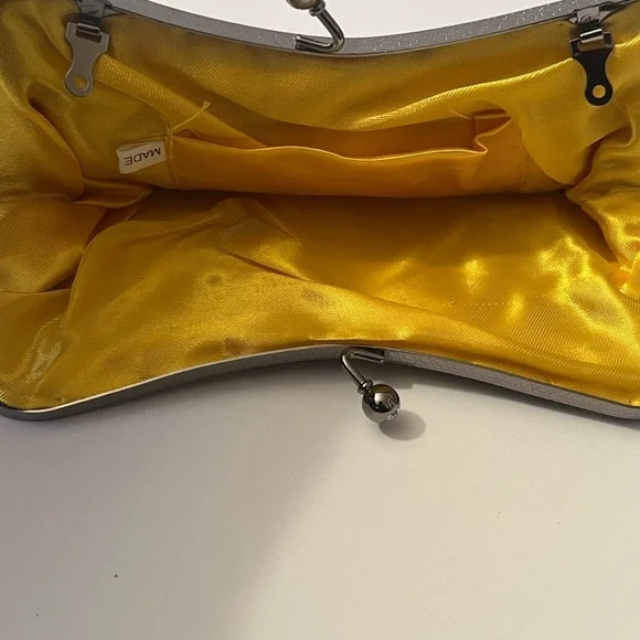 Stunning peacock design shimmery glitzy clutch - handbag - purse - Picture 3 of 8